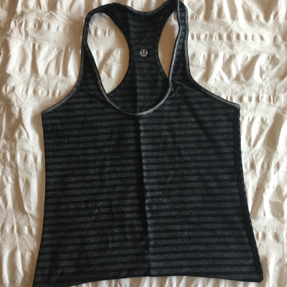 lululemon black striped tank